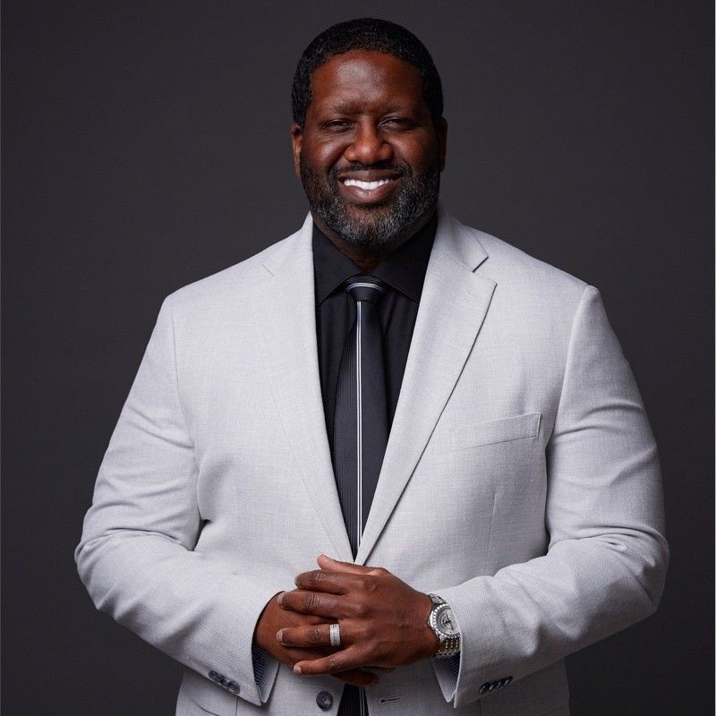 Phillip Scott Mega Influencer Africandiasporanews.org